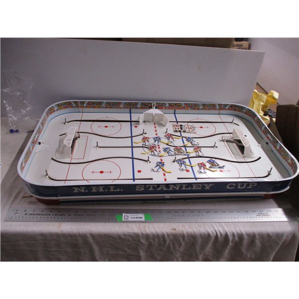NHL table hockey game with metal players