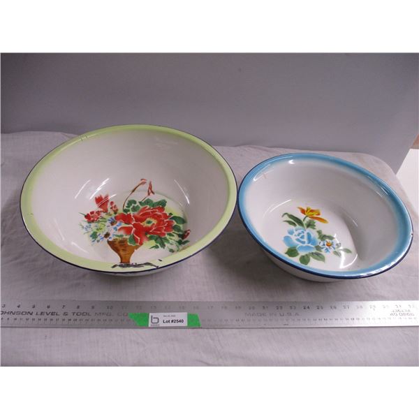 (2) Enamel bowls