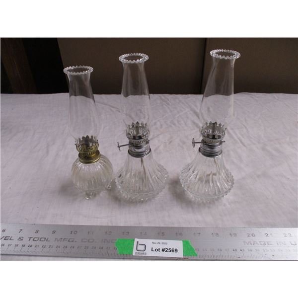 (3) Clear small lamps (2 match)
