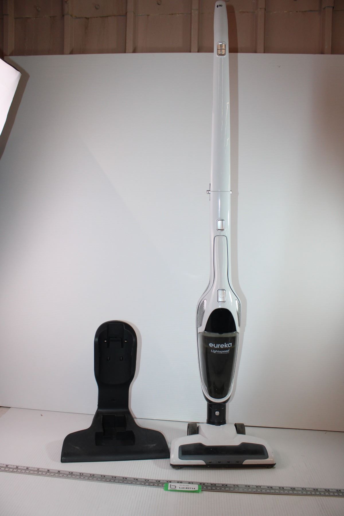 *Eureka Lightspeed Vacuum (Warehouse Return) Bodnarus Auctioneering