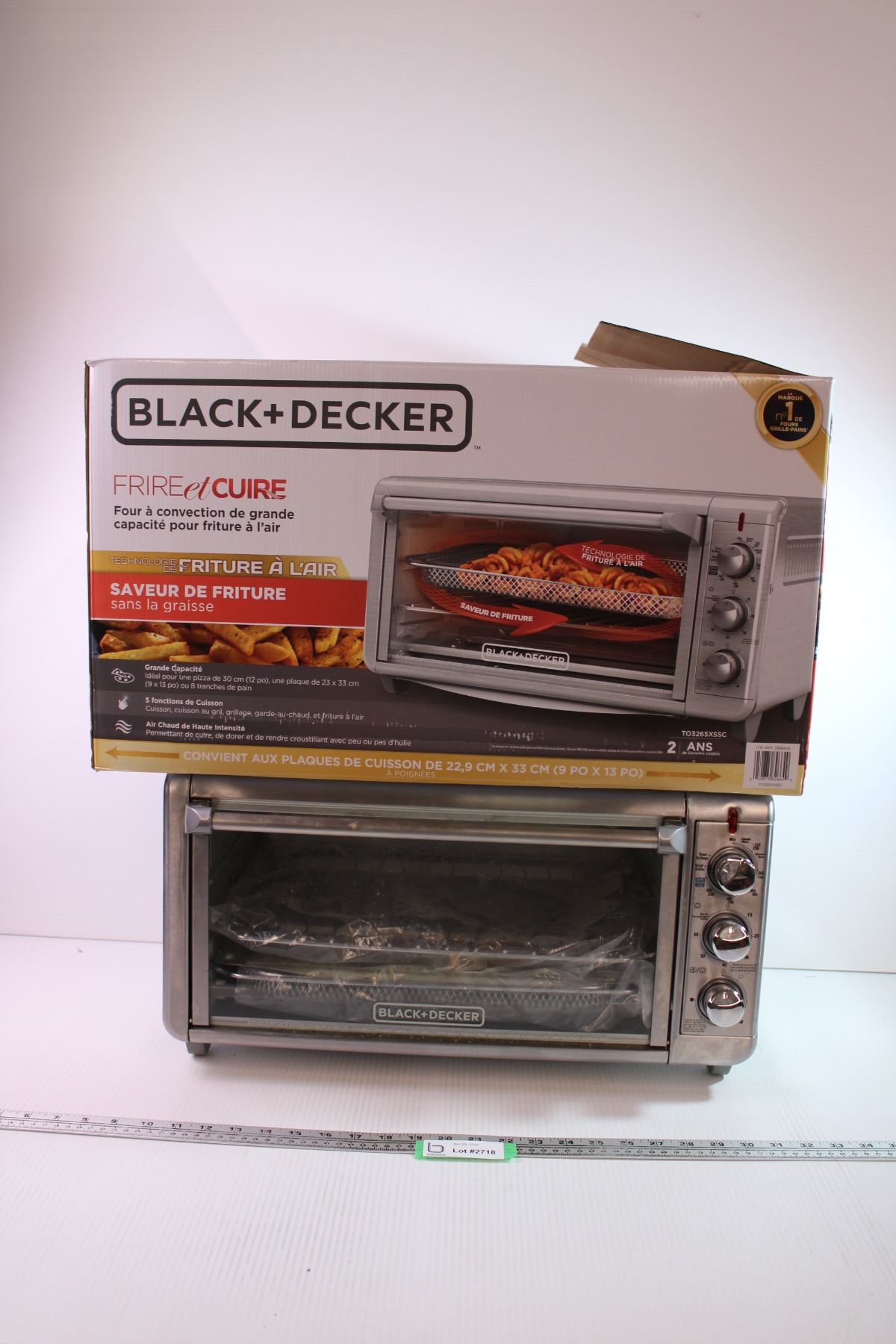 *Black & Decker Air Fryer Convection Oven (Warehouse Return)