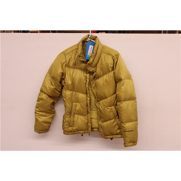 *Columbia Winter Jacket (S)