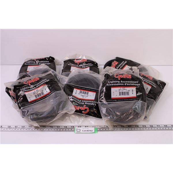 (8) Split Flex Convoluted Tubing - Length 7', Size 1/2" (Grote Lighting Accessories 83-7001)