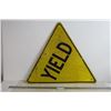 Image 1 : Yield Sign