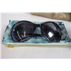 Image 3 : (3) Purses (2) Sunglasses in Cases
