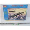 Image 1 : Zveno - SPB WWll Soviet Bomber (opened - unused) 1:72 Scale