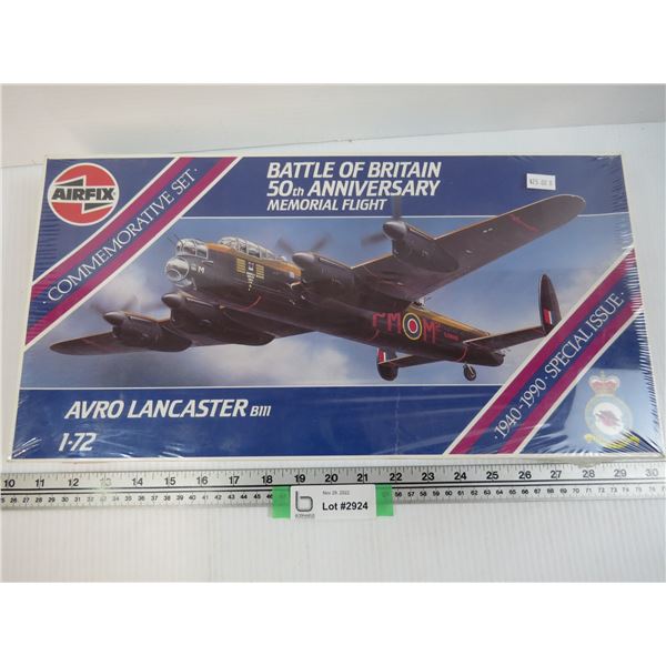 Commemerative Set Avro lancaster B111 (1:72 Scale - unopened)