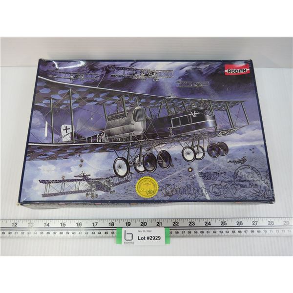 Roden WWI Gotha B.V.(opened - unused)