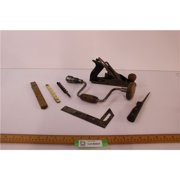 (7) Vintage Carpentry Tools