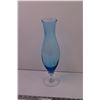 Image 2 : 15” Blue Glass Vase