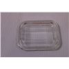Image 3 : (2) Pyrex Refrigerator Dishes w/ Lids (Some Chips on 1 Lid)
