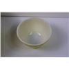 Image 3 : (2) Pyrex Bowls