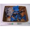 Image 1 : Plastic army men, confederate figures, etc
