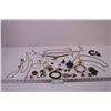 Image 1 : (30) Pieces of Assorted Jewellery