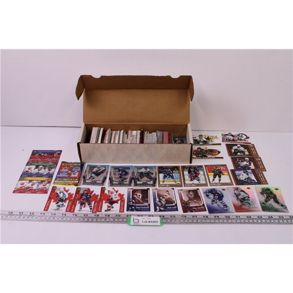Box of Assorted NHL Cards