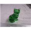 Image 3 : Green glass cut 3.5" tall
