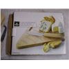 Image 2 : Cheese board + knife