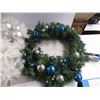 Image 3 : (2) Christmas wreaths