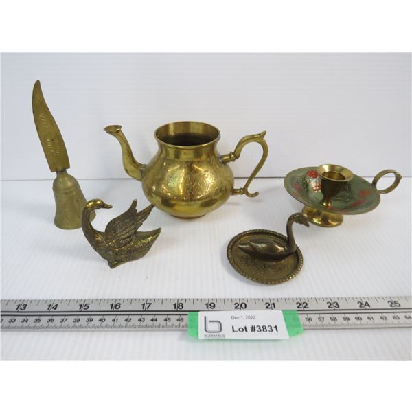 (5) Brass Items