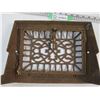 Image 5 : (2) Antique Hot Air Register Covers (Lg one is broken) - (Sm one is missing parts)