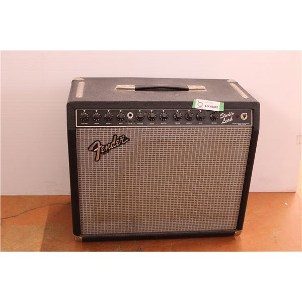 *Fender AMP w/ Cover