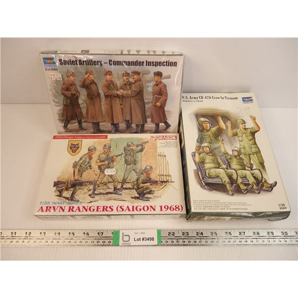 (3) 1:35 Scale assorted Army Figures (2) are sealed