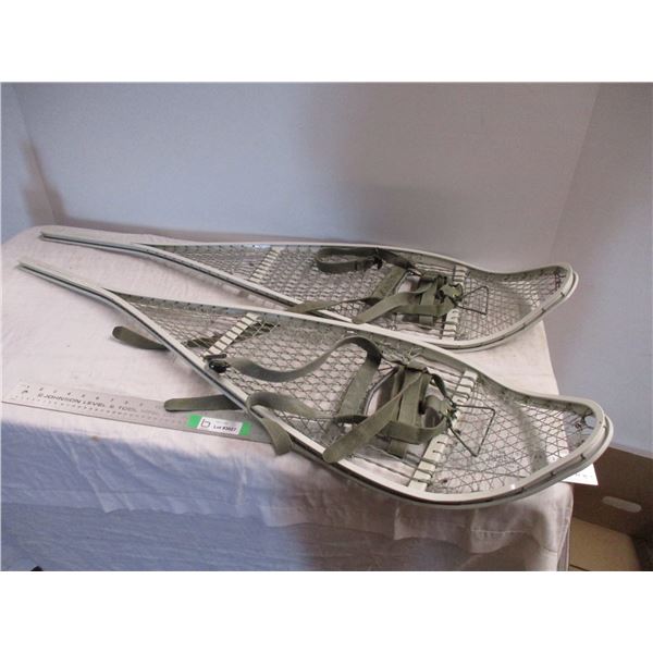 Metal snowshoes 46" long 1979