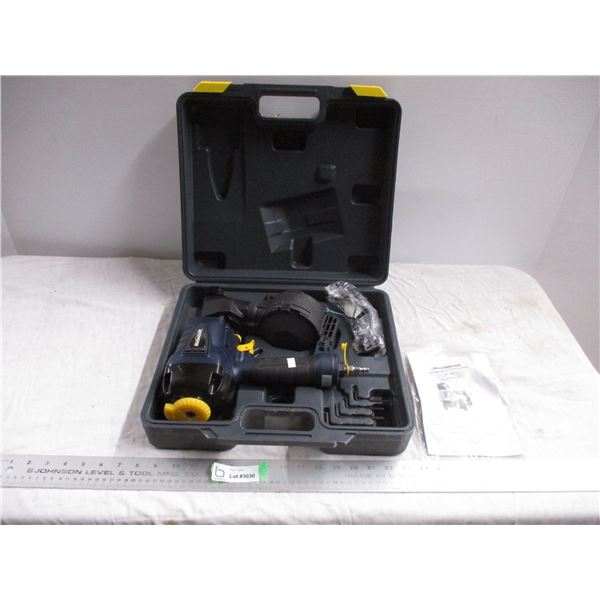 Refurbished coil roofing nailer - mastercraft