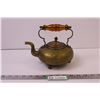 Image 1 : Vintage Brass Teapot