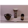 Image 1 : (3) Vases