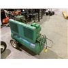 Image 2 : SPEEDAIRE CAST IRON SERIES MOBILE AIR COMPRESSOR SINGLE PHASE 115/230V 2HP 3Z355J 1