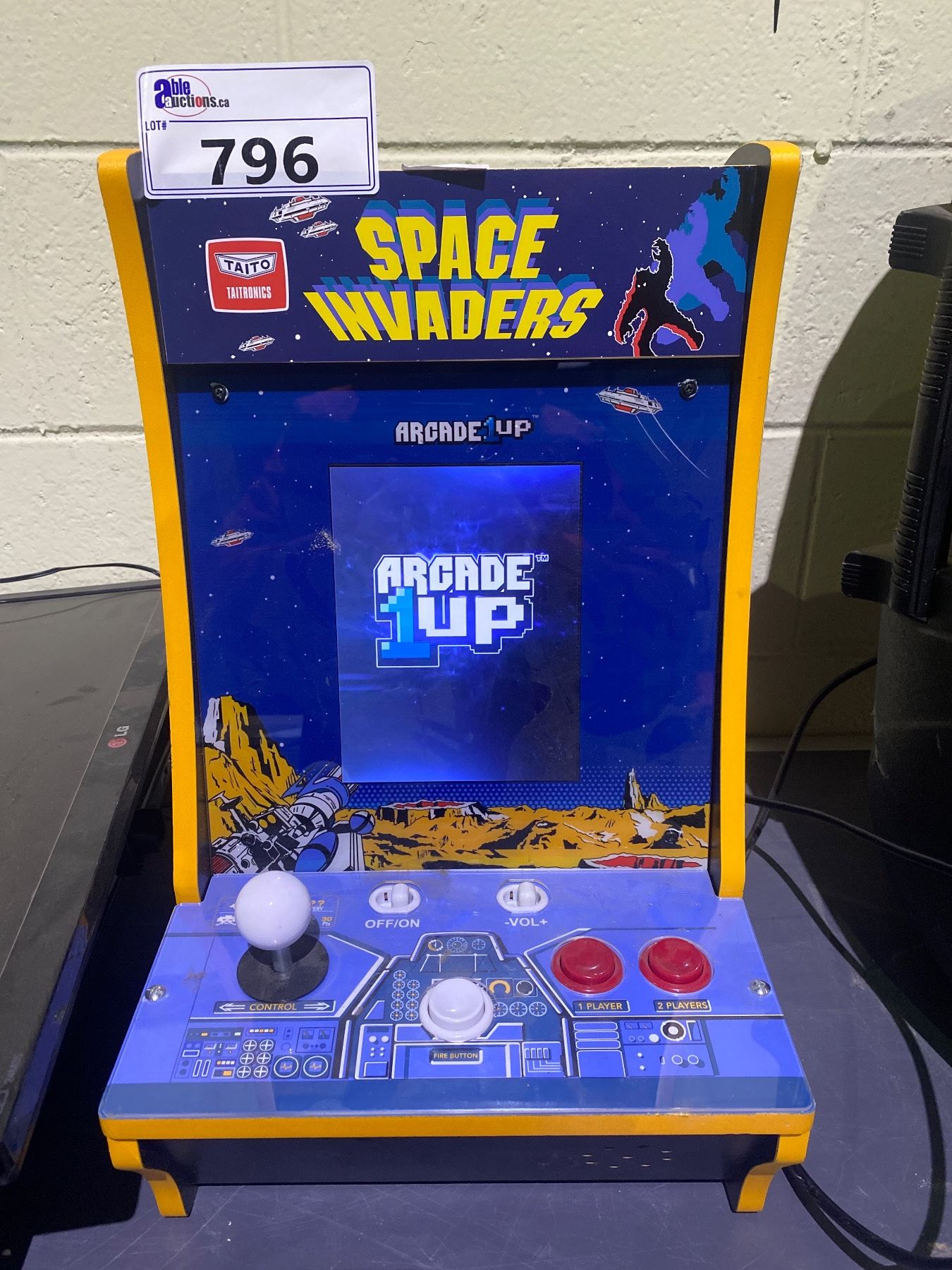 1up TESTED WORKING TAITO ARCADE 1UP SPACE INVADERS - Able Auctions