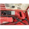 Image 2 : MILWAUKEE HEAVY DUTY SAWZALL WITH CASE
