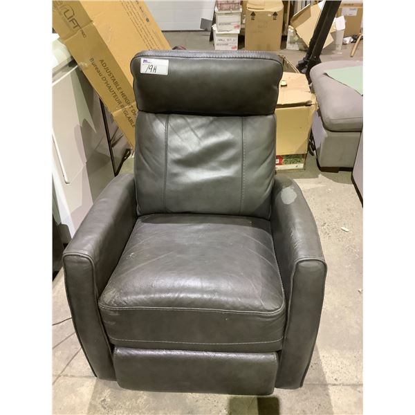 *TESTED WORKING* ELECTRIC RECLINING CHAIR WITH USB CHARGE PORT