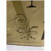 Image 2 : BOXED BLACK, AND WHITE OFFICE CHAIR