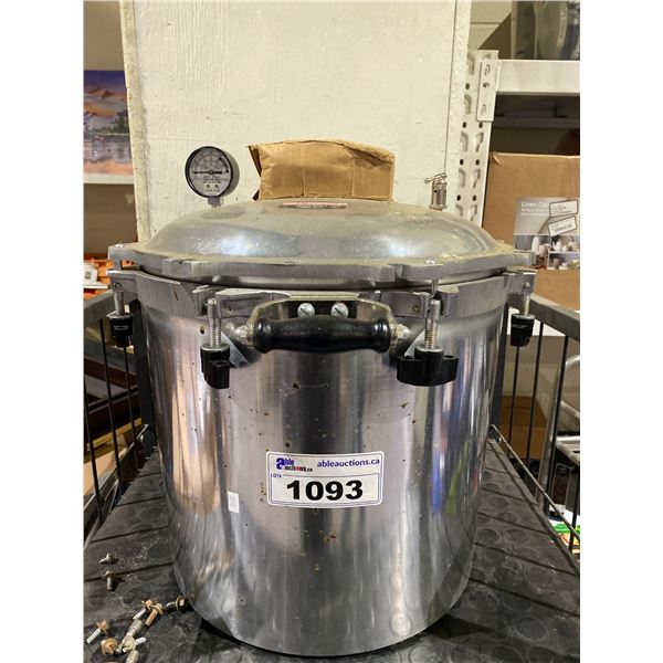 NEW ALL AMERICAN PRESSURE CANNER / COOKER MODEL 941 41.5QT