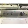 Image 3 : MAYTAG HEAVY DUTY SUPERSIZE CAPACITY WASHING MACHINE