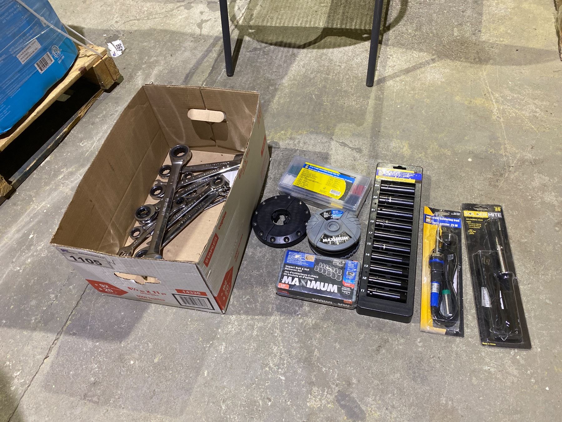 MAXIMUM WRENCHES, MAXIMUM GRINDING DISCS, SOLDERING IRONS, COLOUR HEAT ...