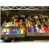 Image 2 : 6 TRAYS OF ASSORTED HOT WHEELS