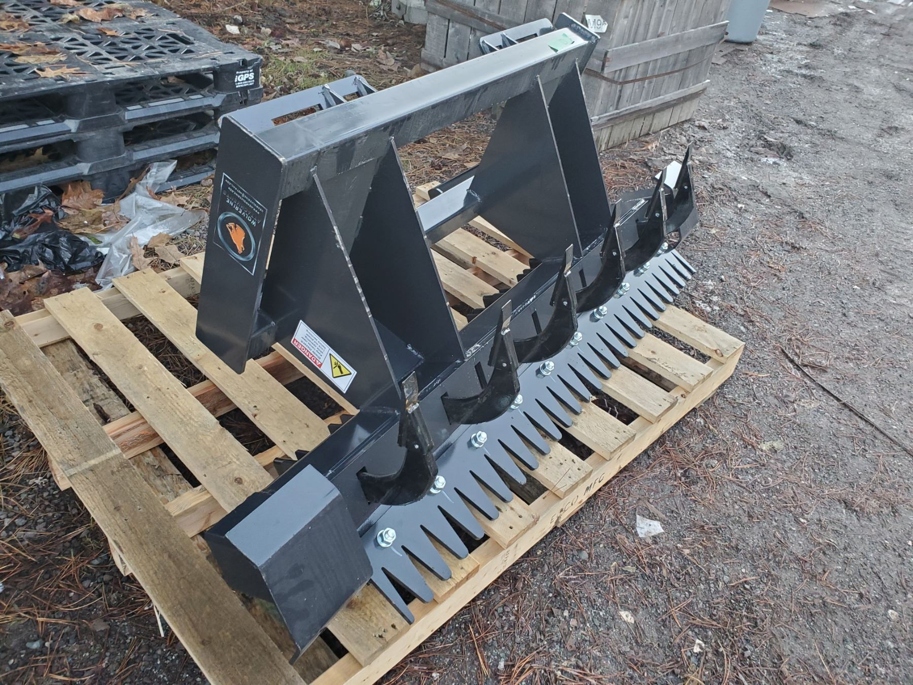 Wolverine Rakes NEW WOLVERINE RAKE, AND TYNE ATTACHMENT - Able Auctions