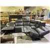 Image 2 : 5PC ELECTRIC RECLINING SOFA WITH USB CHARGE PORT (MISSING 1 END PIECE) & 2X 3 PRONGE OUTLETS