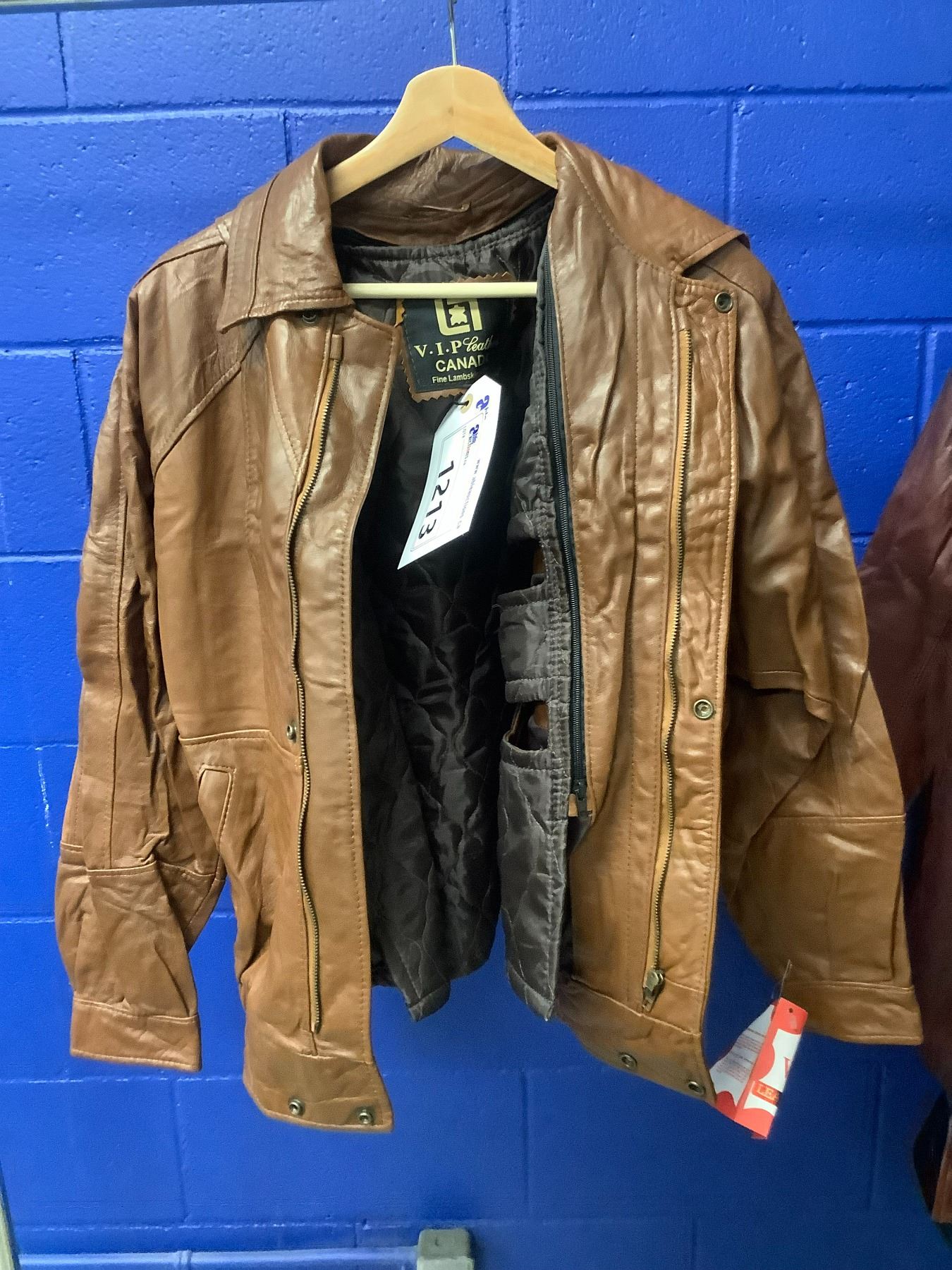 NEW WITHOUT TAGS VIP LEATHERS CANADA FINE LAMBSKIN LEATHER JACKET SIZE ...