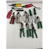 Image 1 : Garden Tools Lot