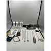 Image 1 : Costume Jewelry Lot