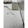 Image 2 : Costume Jewelry Lot