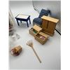 Image 2 : Build it Yourself Doll House and Accessories