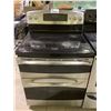 Image 1 : GE CONVECTION OVEN WITH ELECTRIC TOP STOVE