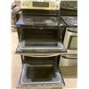 Image 2 : GE CONVECTION OVEN WITH ELECTRIC TOP STOVE