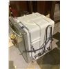Image 3 : MAYTAG DISHWASHER