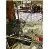 Image 2 : ALL NEW 6 PIECES ASSORTED NIKE CLOTHING INCLUDING; SHIRTS, PANTS & SHORTS SIZE XL